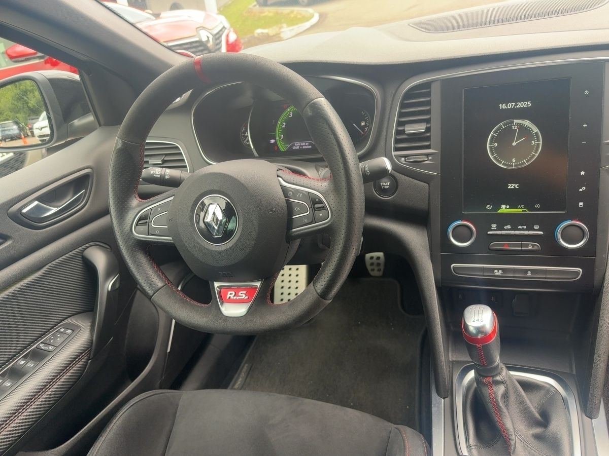 Fahrzeugabbildung Renault Megane R.S. TROPHY TCe 300 *foliert*Schalter*