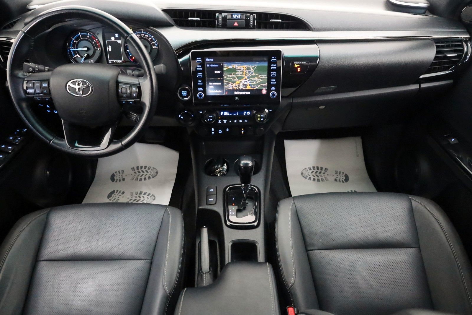 Fahrzeugabbildung Toyota Hilux 2.8 D-4D 4x4 Invincible Sport,ACC,360°,AHK