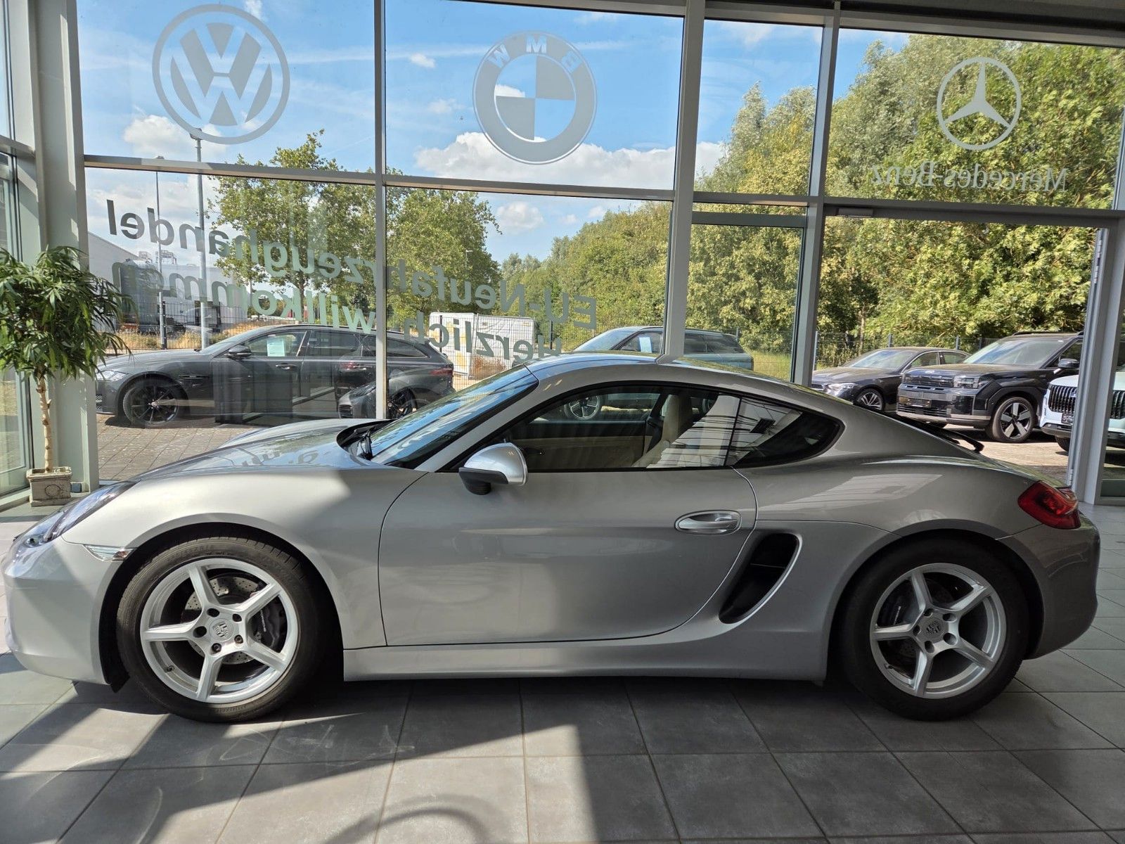 Fahrzeugabbildung Porsche Cayman Coupe/erst 55000 km/Topzustand!