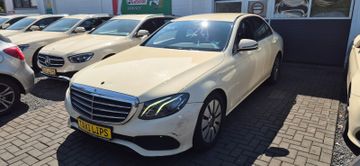 Mercedes E 200 - 3