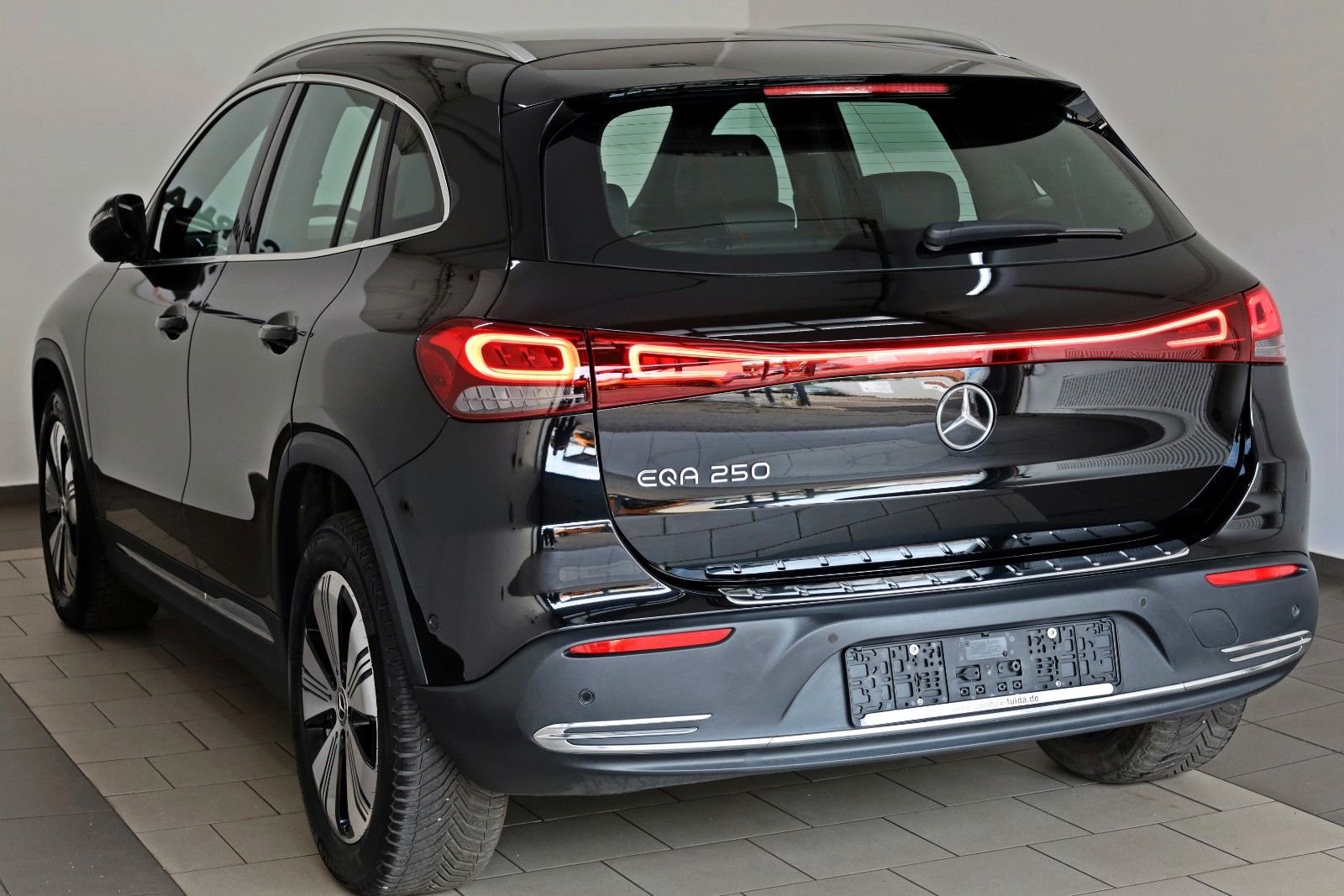 Fahrzeugabbildung Mercedes-Benz EQA 250 Progressive,T.Leder,Navi,LED,SH,Kamera