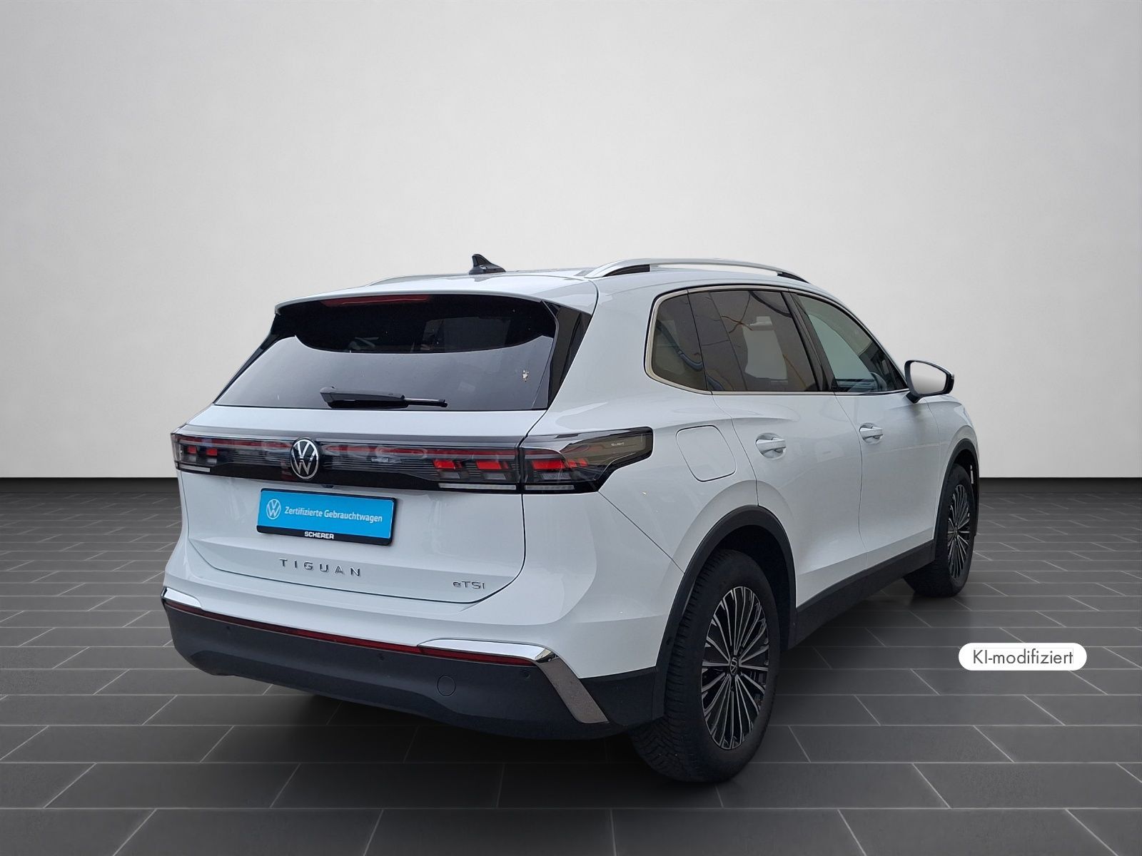 Volkswagen Tiguan ELEGANCE 1.5 eTSI DSG LED PLUS NAVI AHK A foto 2
