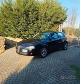 Alfa Romeo 147 1.6 16V TS (105) 5 porte Black Li - Alfa Romeo 147: 16v