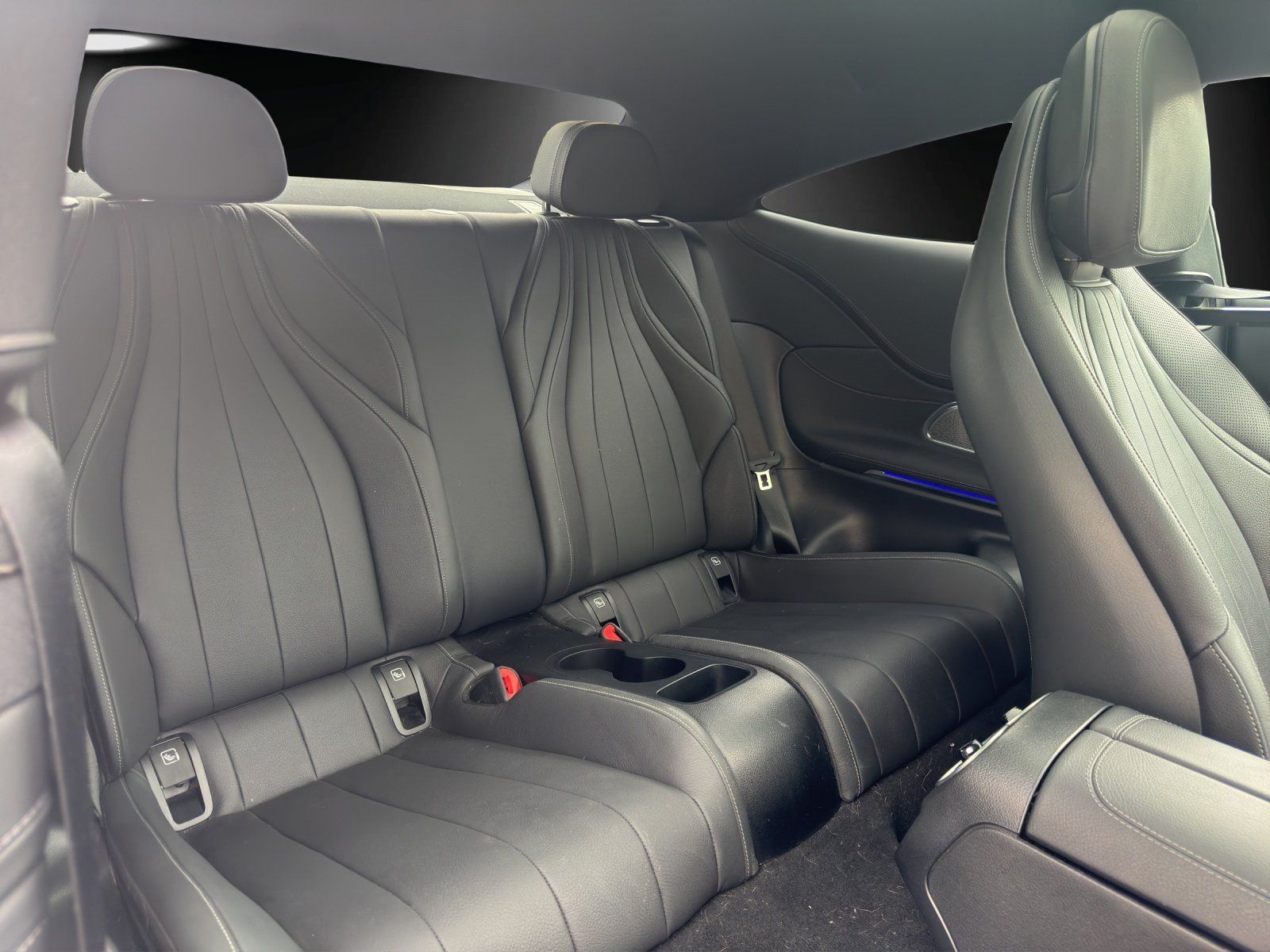 Fahrzeugabbildung Mercedes-Benz CLE300 4M AMG AdvPlus DISTRO Pano MLED Burm Memo