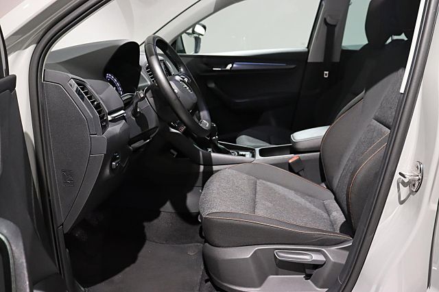 Karoq 1.0 TSI Clever OPF NAVI LED TEMPOMAT SHZ