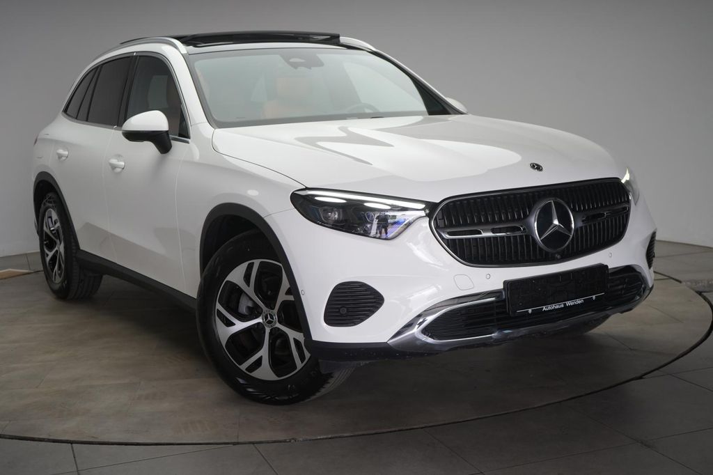 Image of Mercedes-Benz GLC 220