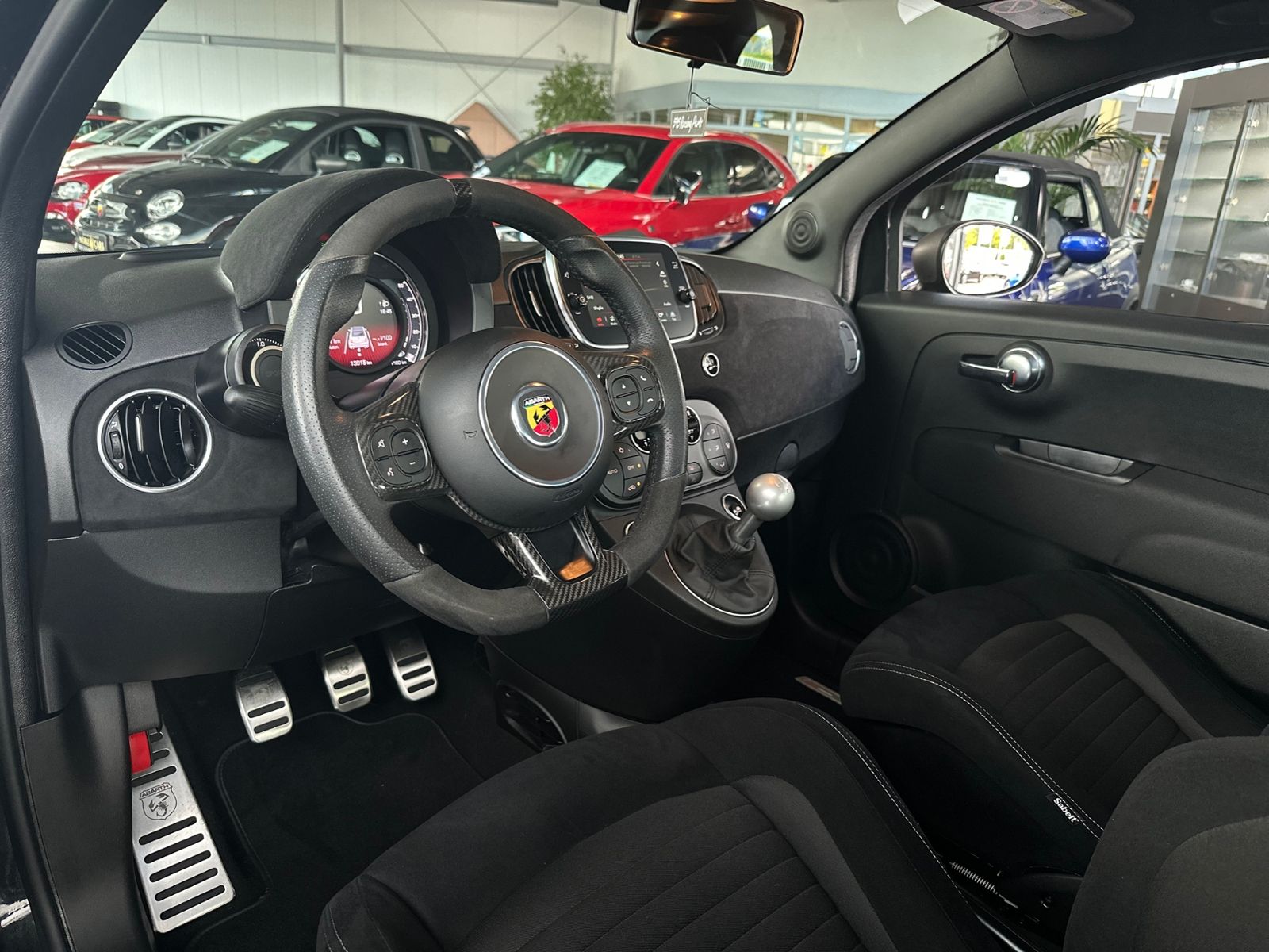 Fahrzeugabbildung Abarth 595C Competizione KLIMA NAV DAB PDC ALU