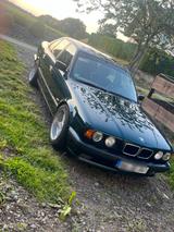 BMW E34 525i 24V - BMW 525: E34 525i