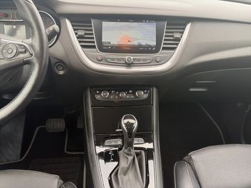 Opel GRANDLAND X ULTIMATE 1.6L AUTOMATIK