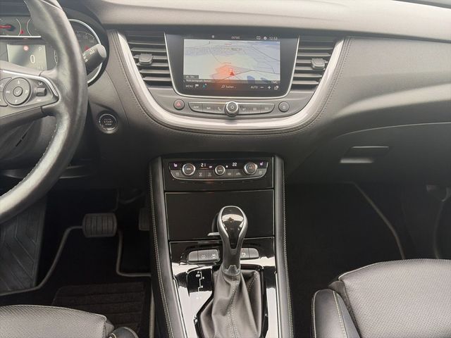 Opel GRANDLAND X ULTIMATE 1.6L AUTOMATIK