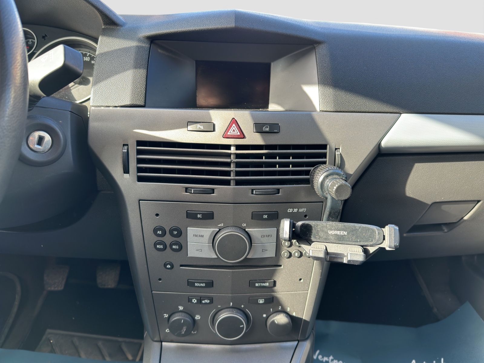 Fahrzeugabbildung Opel Astra H GTC Edition/Tempomat/Klima/PDC