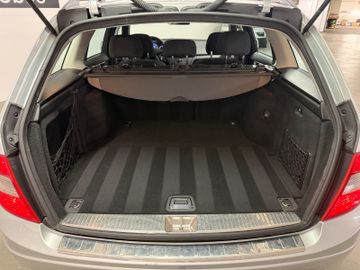 Mercedes C 220 - 11