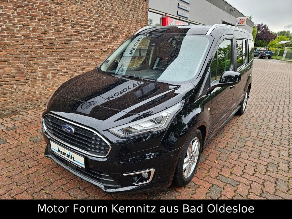 Image of Ford Grand Tourneo