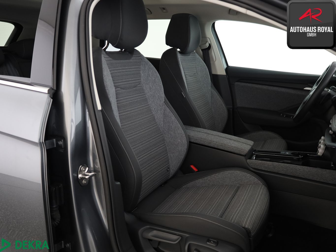 Skoda Superb Combi 2.0 TDI 4x4 PANO,360°,MASSAGE,ACC foto 11