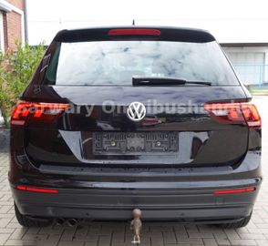 Volkswagen Tiguan - 5
