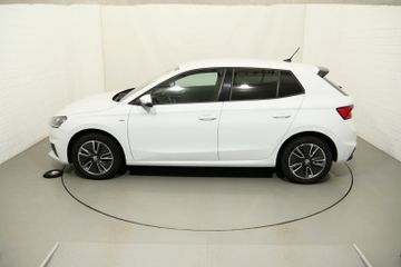 Skoda Fabia Tour 1,0 TSI NAVI AHZV SHZ Kamera