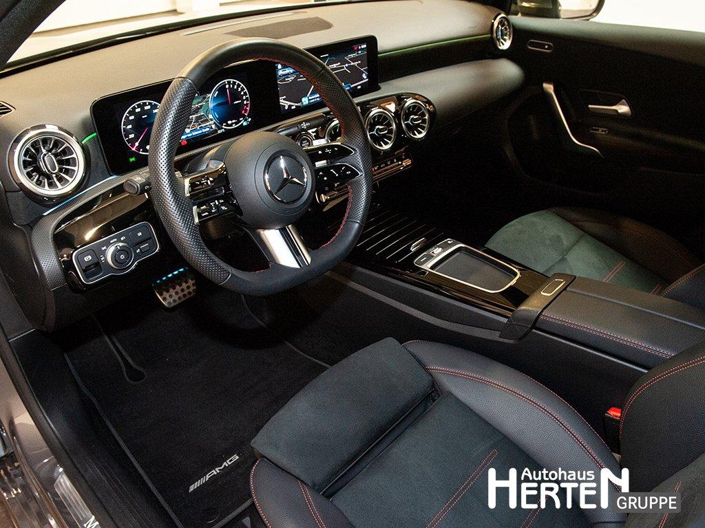 Mercedes-Benz A 250 e+AMG PREMIUM+KEYLESS+R-KAMERA+LED+AMBIENT