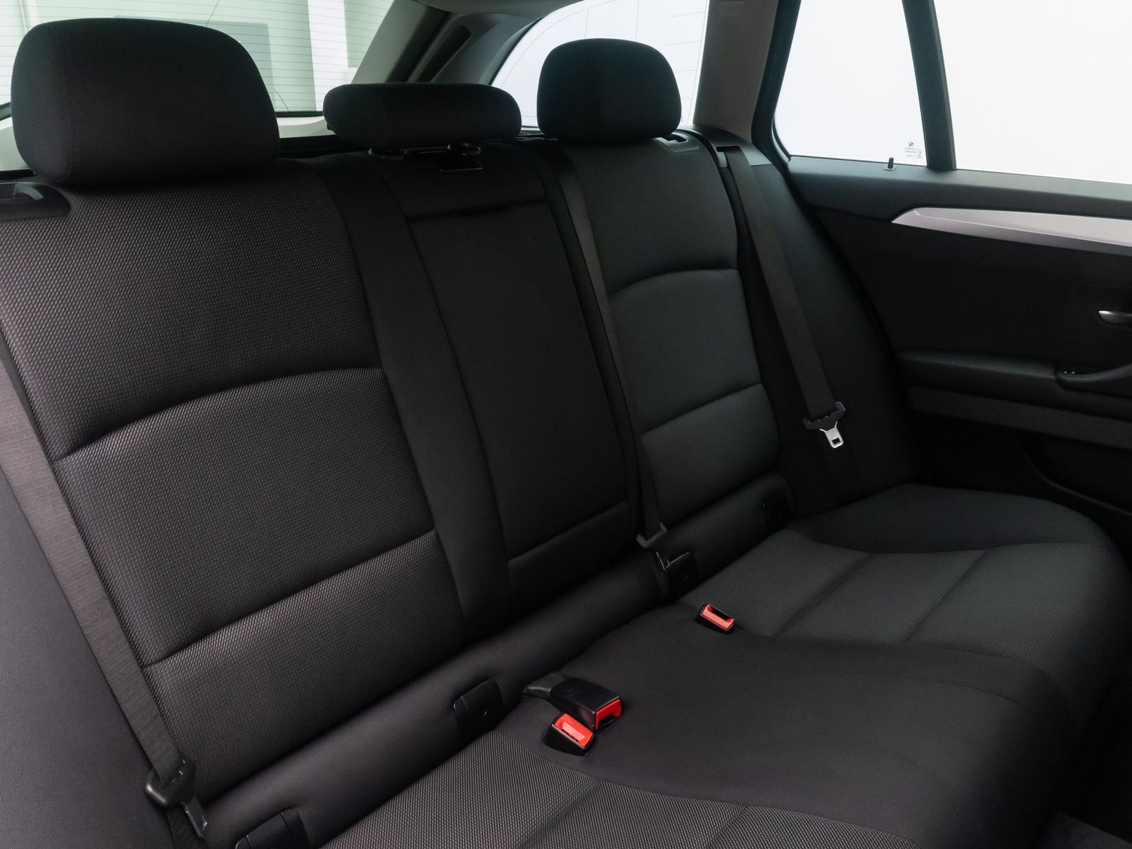 Fahrzeugabbildung BMW 525d xD H/K AHK 4xKlima GeschwindigReg PDC