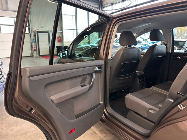 MYAUTOCENTER – Gebraucht- und Jahreswagen mit Werkstattservice in Pfaffenhofen Volkswagen Touran Comfortline *7-Sitzer*Freisprech*Klima*