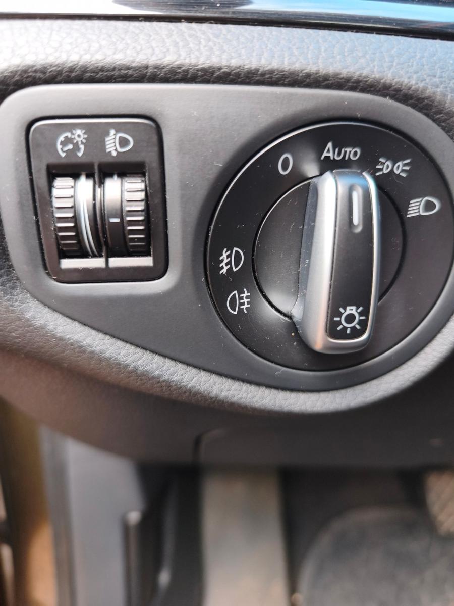 Seat Alhambra 2013 — photo 9