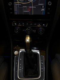 Volkswagen Golf - 7