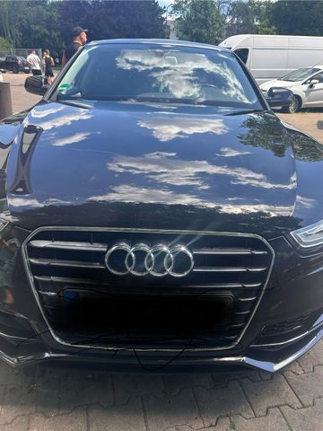AUDI Audi A5 schwarz Sportpack S-line