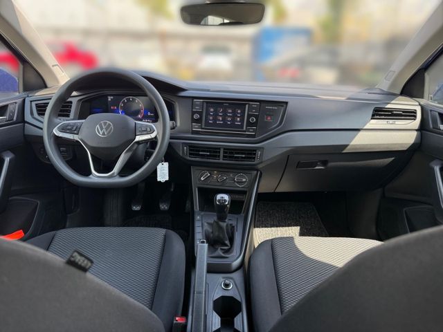 Polo VI Basis 1.0 DAB PDCv+h Bluetooth