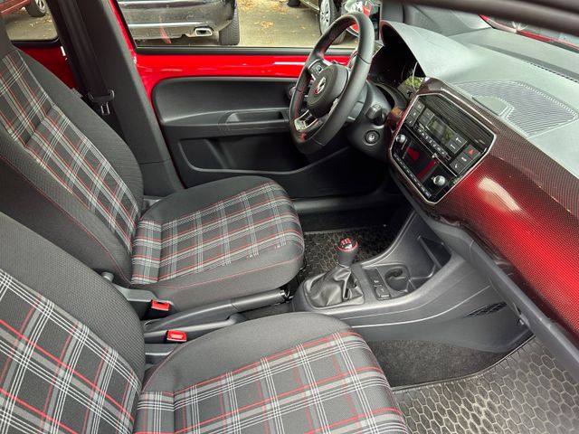 Fahrzeugabbildung Volkswagen up! GTI+NaviZB+Kamera+SHZ+1.Hand+LED+BT+LM+WR+