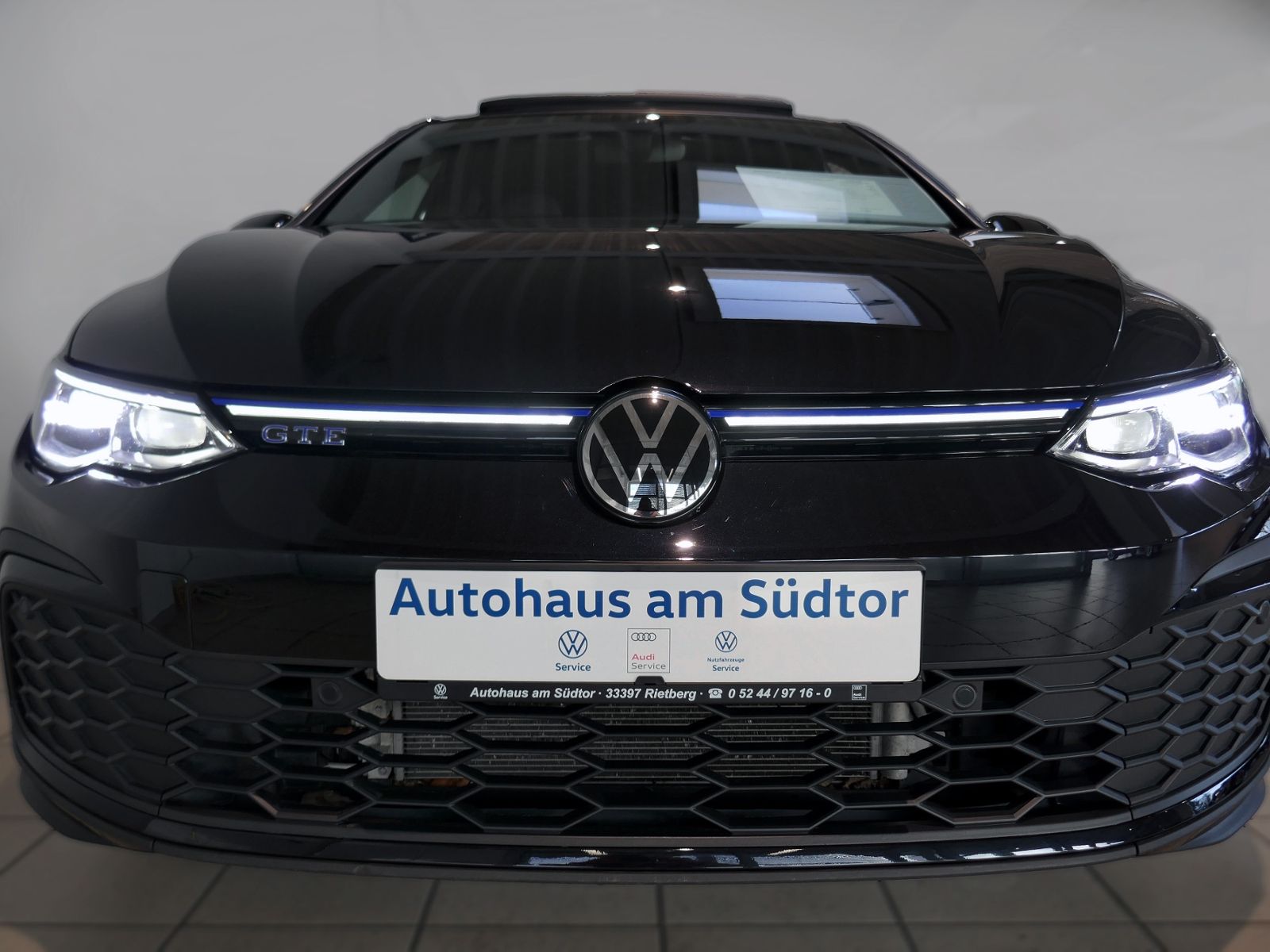 Fahrzeugabbildung Volkswagen Golf GTE 1.4 TSI eHybrid DSG | LED AHK RFK ACC