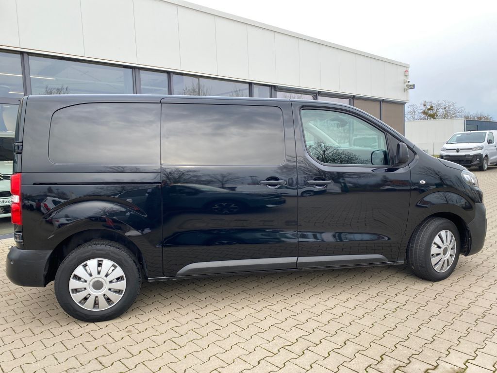 Fahrzeugabbildung Citroën Jumpy M BlueHDi 120 EAT8 Club *AZV*PDC hinten*