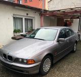 BMW 525tds Orginal km sehr gepflegt  - BMW 525: Tds