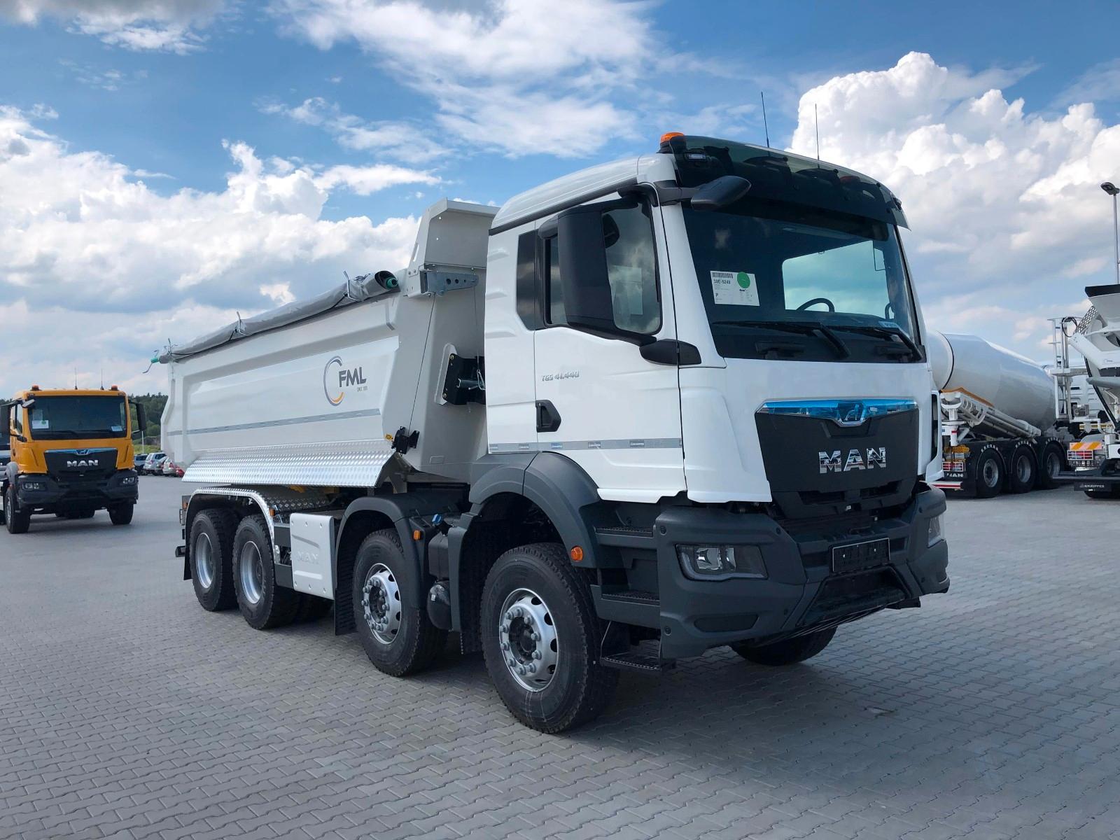 MAN TGS 41.520 GSR 8x4  FML KIPPER Einseitiger