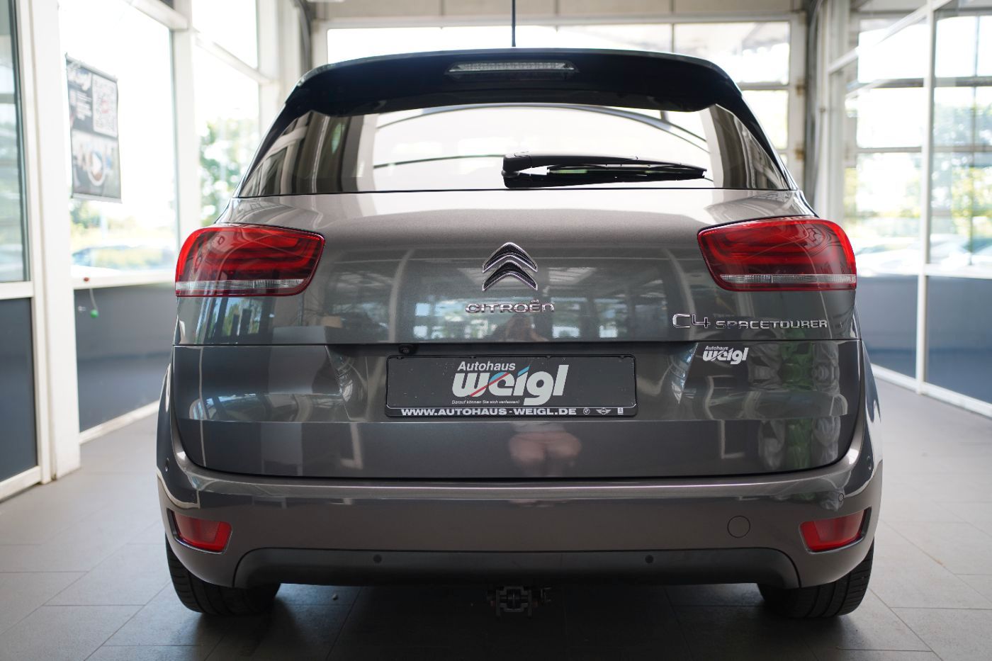 Fahrzeugabbildung Citroën C4 Picasso PureTech 130 Selection Navi DAB AHK