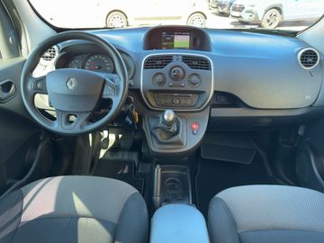 Renault Kangoo Combi Maxi DoKa 1.5 dCi 110 PS Einparkhil