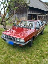 Volkswagen VW Passat 32 b Stufenheck - Volkswagen Passat: 32b