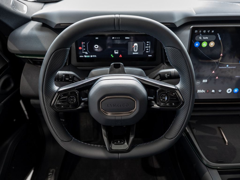 Lynk & Co 08