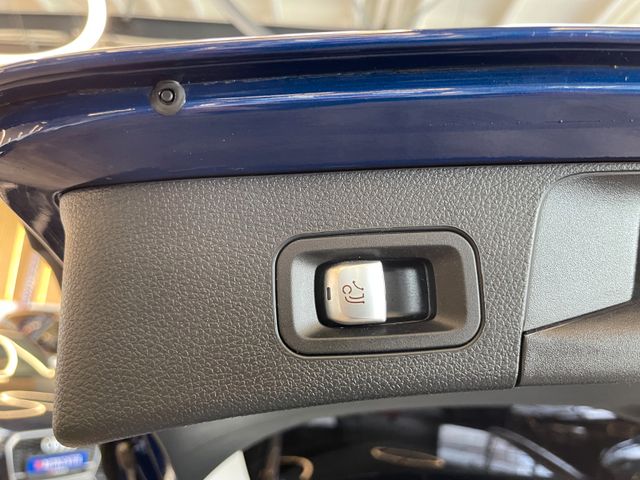 Mercedes-Benz C 300 T BlueTec Hybrid  h *LED*AHK*PANO*360°*