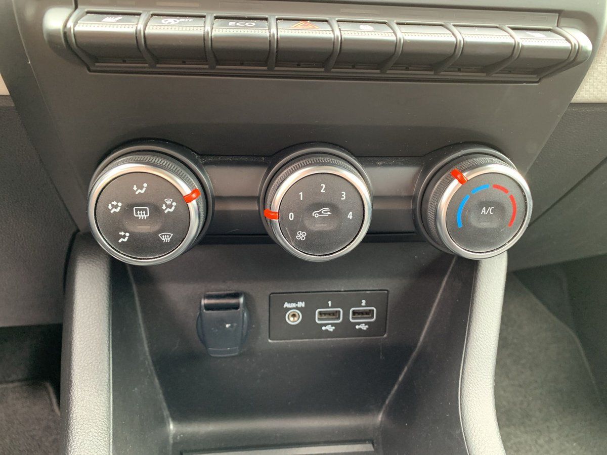 Renault Clio - Bild 18