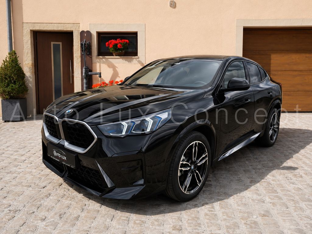 Image of BMW X2