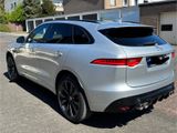 Jaguar F-Pace 30d AWD First Edition Automatik First... - Jaguar F-Pace aus 2016