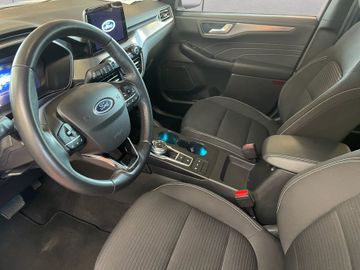 Ford Kuga - 11