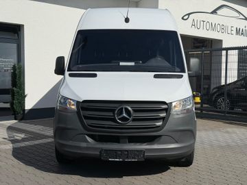 Mercedes Sprinter - 2