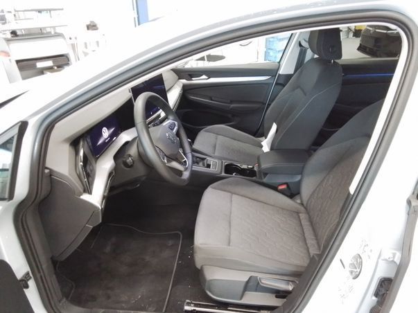 Volkswagen Golf - Bild 8