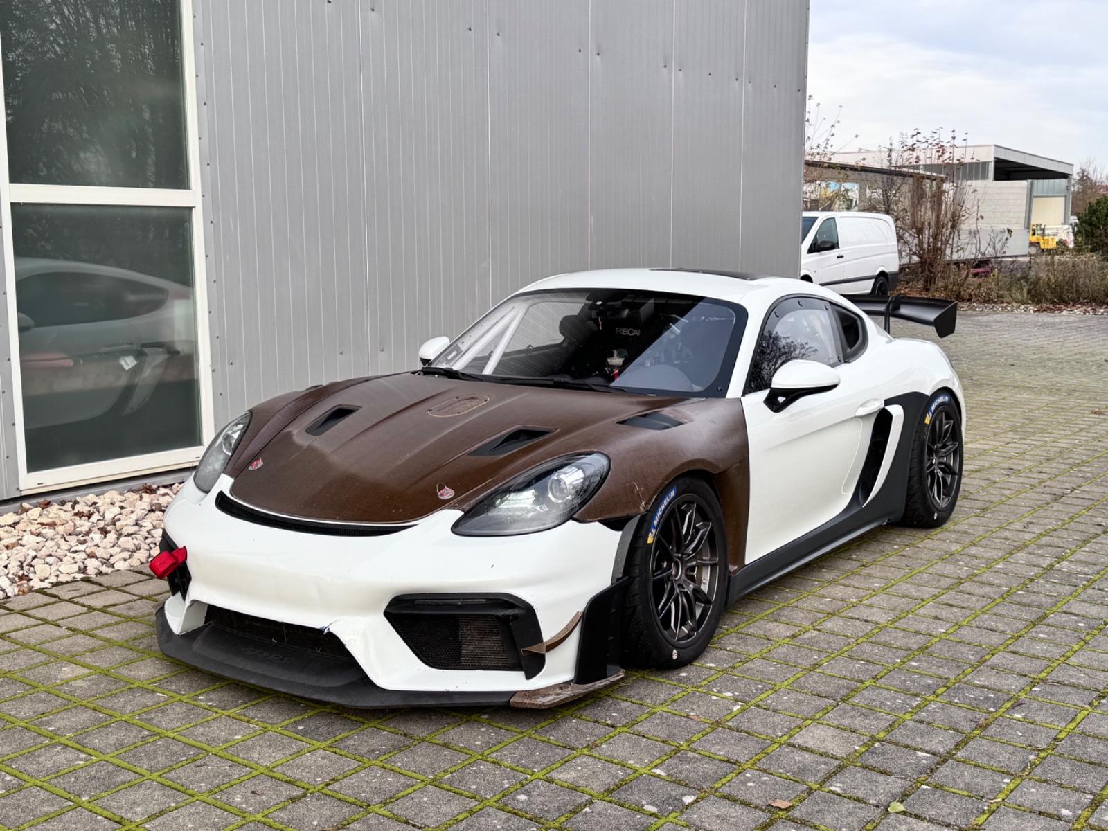 Porsche Cayman GT4 RS CS Rennwagen