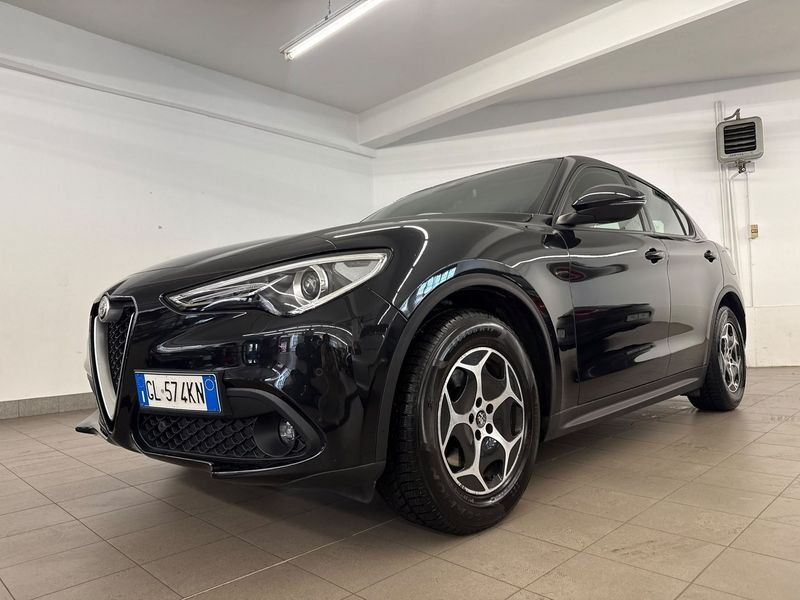Alfa Romeo Stelvio 2.2 TD 190 CV Super Business  imagem 2