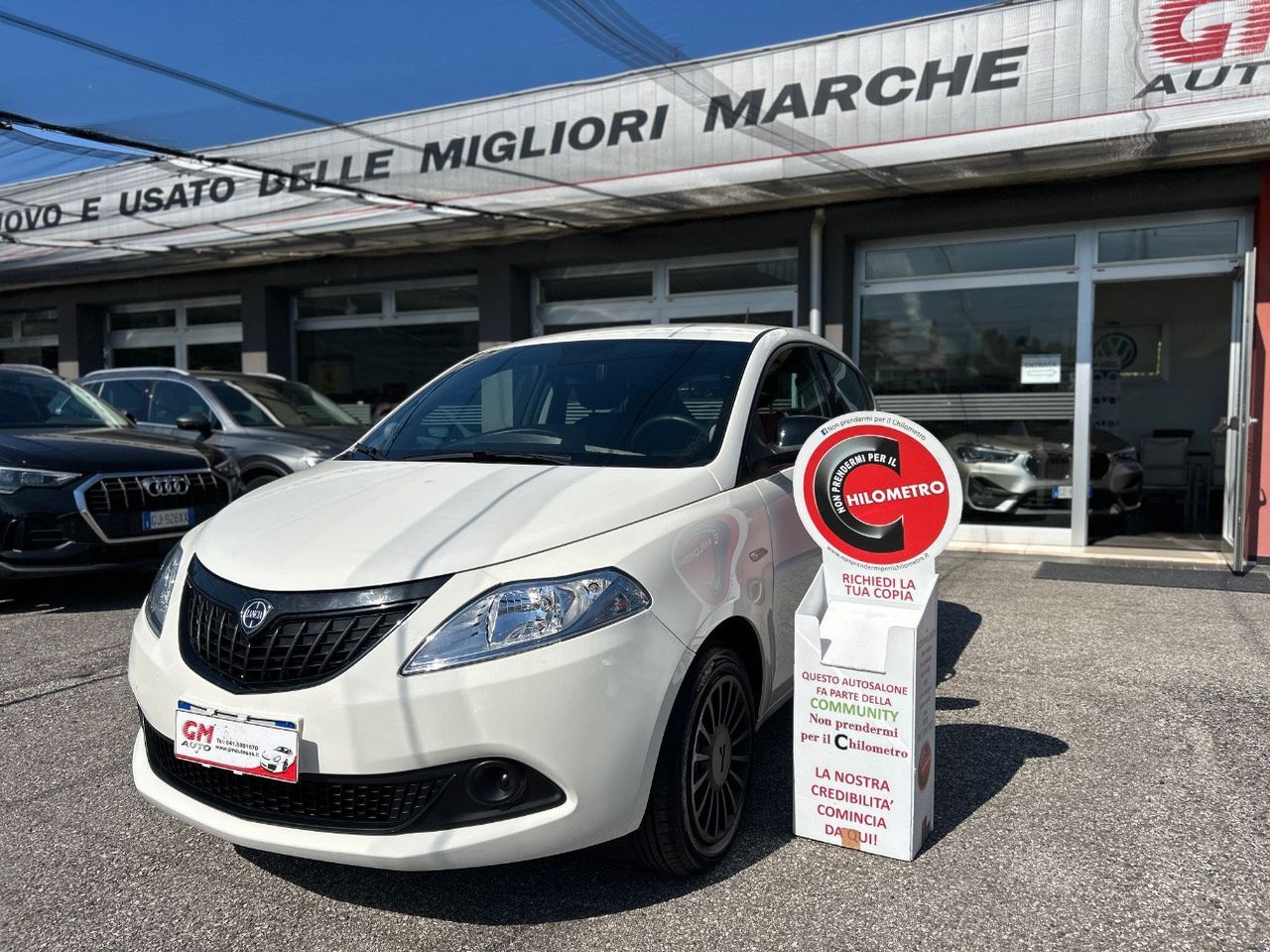 LANCIA Ypsilon