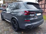 BMW X5 50 e xDrive M Sport LED/HUD/PANO/INDIVIDUAL - BMW X5: Xdrive50i