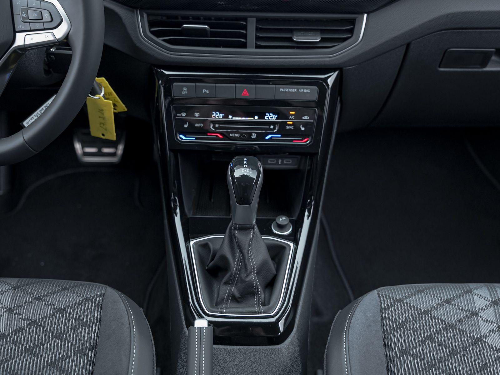 Volkswagen T-Cross 1.0 TSI R-Line *DSG*AHK*RFK*AAC*NAV*IQ-L, миниатюра 15