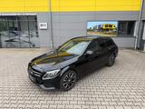 Mercedes-Benz C 180 CGI T/ SHZ/LEDER/AUTOMATIK/AHK/KEYLESS - Mercedes-Benz C 180: Kombi