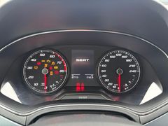 Fahrzeugabbildung Seat Arona Style 1.0 TSI - PDC*App*Sitzhg*Navi*Standh